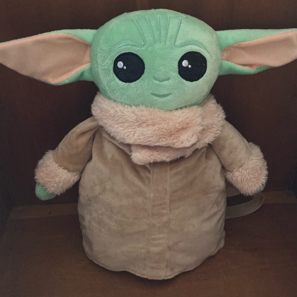 NWT Star Wars Mandalorian Plush Toy Backpack